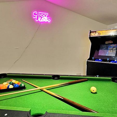 런던 Stratford City - Luxe House With Garden 빌라 외부 사진