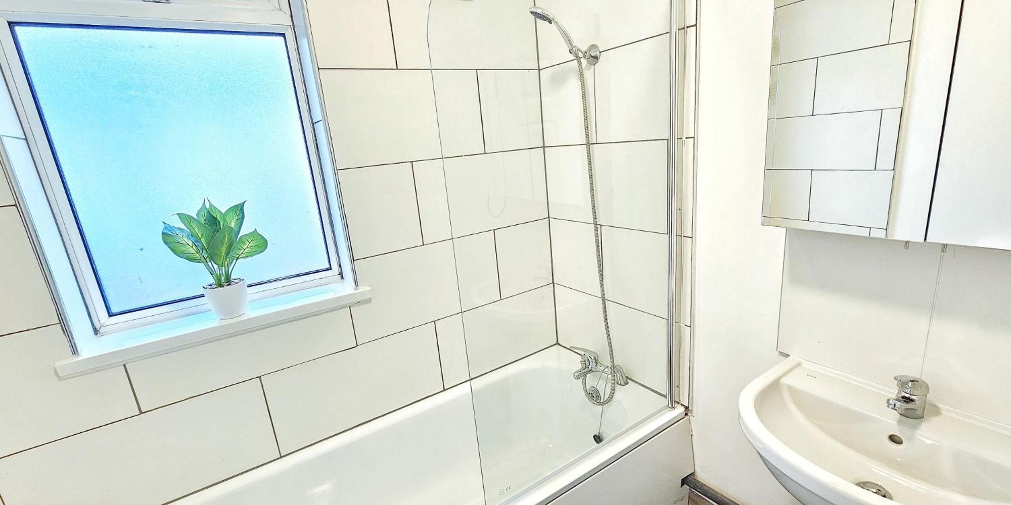 런던 Stratford City - Luxe House With Garden 빌라 외부 사진