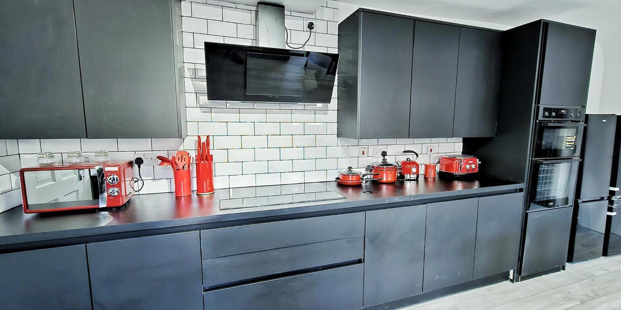 런던 Stratford City - Luxe House With Garden 빌라 외부 사진