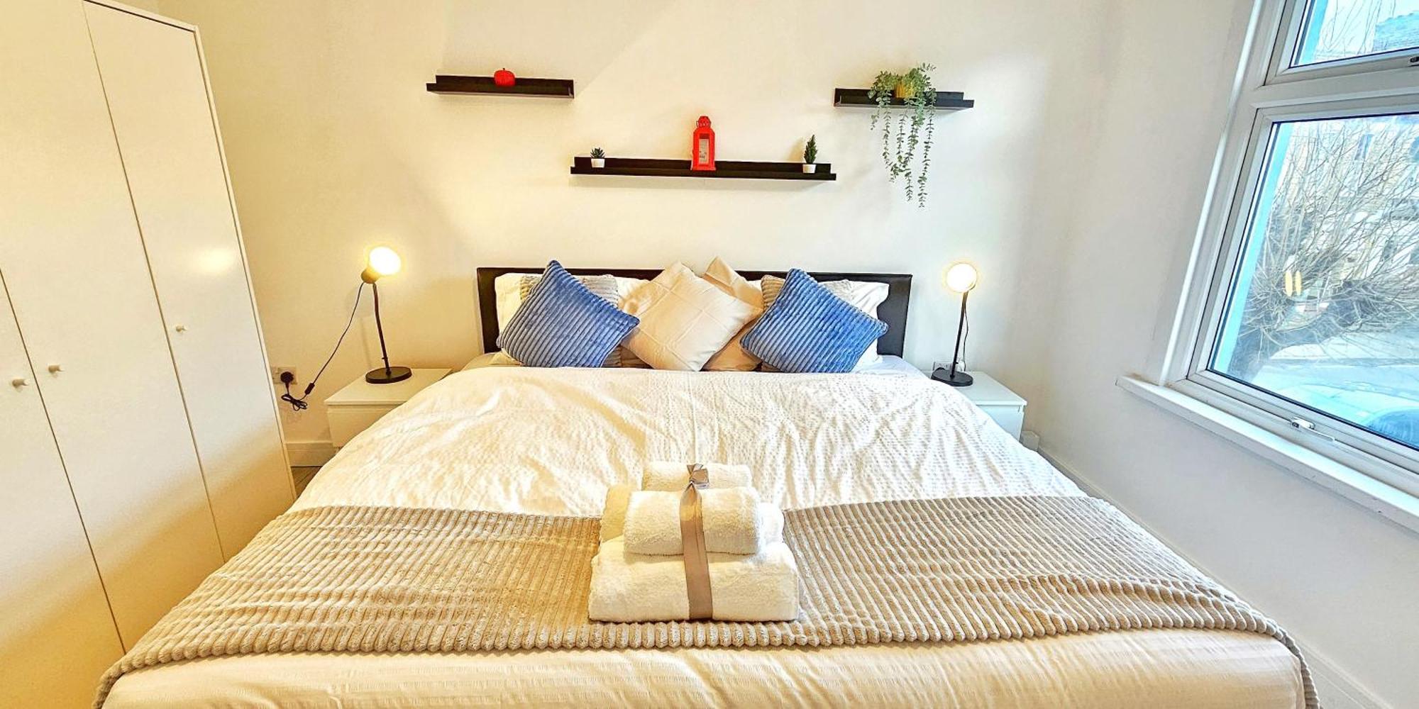 런던 Stratford City - Luxe House With Garden 빌라 외부 사진